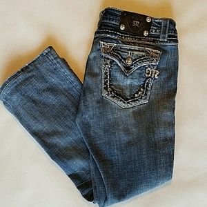 Miss Me| blue wash distressed easy boot jeans